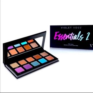 Violet Voss Essentials 2 eyeshadow palette